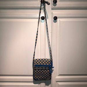 Vera Bradley cross body purse